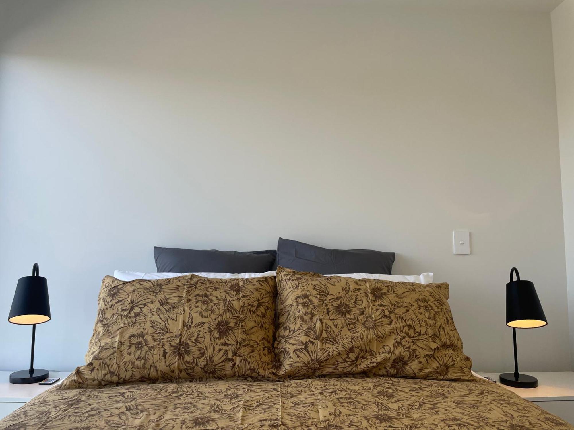 Luxury 2 Bedroom Townhouse Opposite Merivale Mall Christchurch Extérieur photo