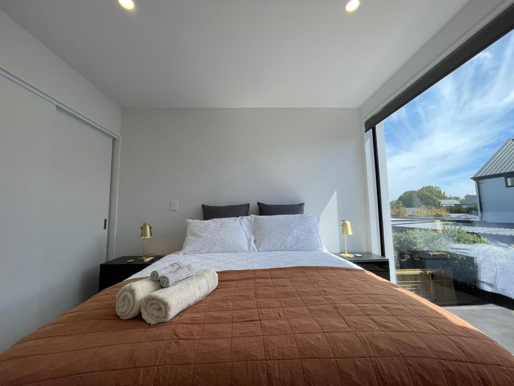 Luxury 2 Bedroom Townhouse Opposite Merivale Mall Christchurch Extérieur photo