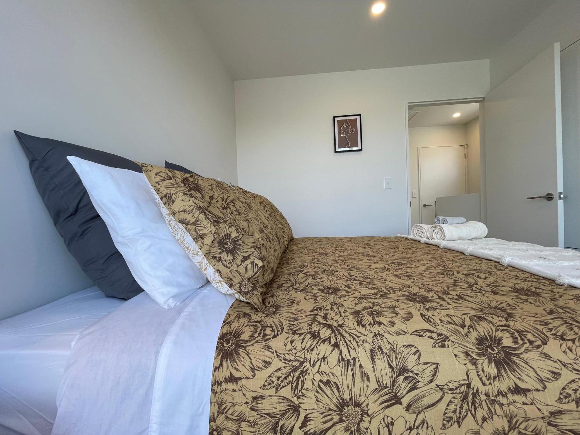 Luxury 2 Bedroom Townhouse Opposite Merivale Mall Christchurch Extérieur photo