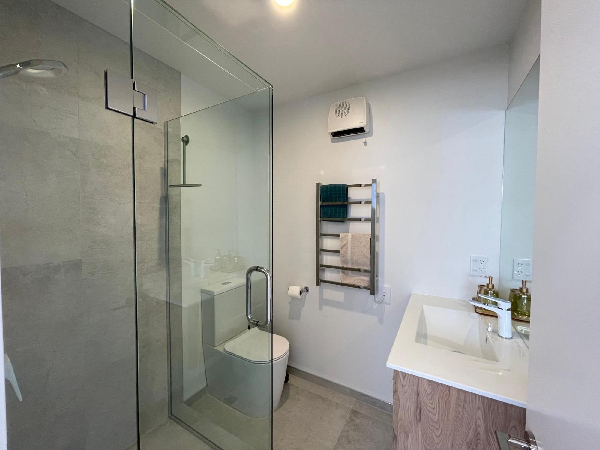 Luxury 2 Bedroom Townhouse Opposite Merivale Mall Christchurch Extérieur photo